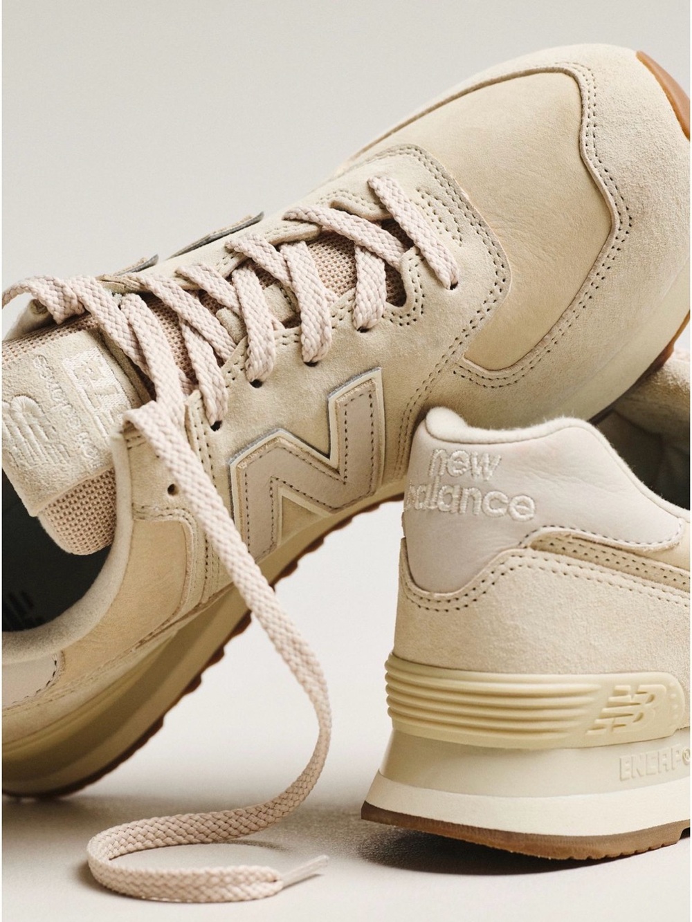 New Balance Off-White & Beige 574 Retro Runner Size 8 - Picture 7 of 8